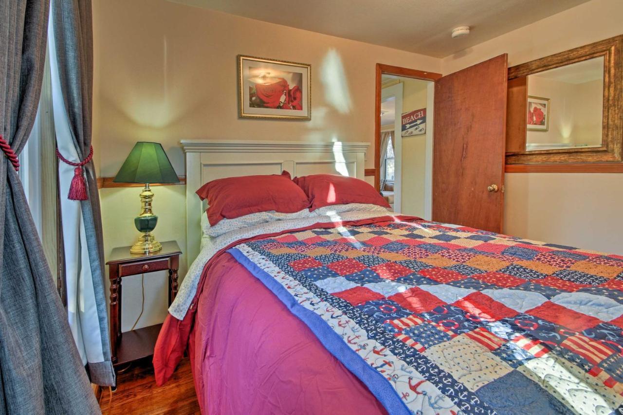 Cozy Buzzards Bay Home Steps To Cape Cod Canal! بورن المظهر الخارجي الصورة